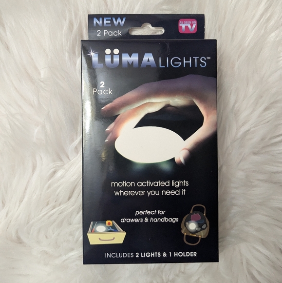 As Seen On TV Luma Lights 2 Pack Motion Activated Lights 2 Lights & 1 Holder NEW - Picture 1 of 3